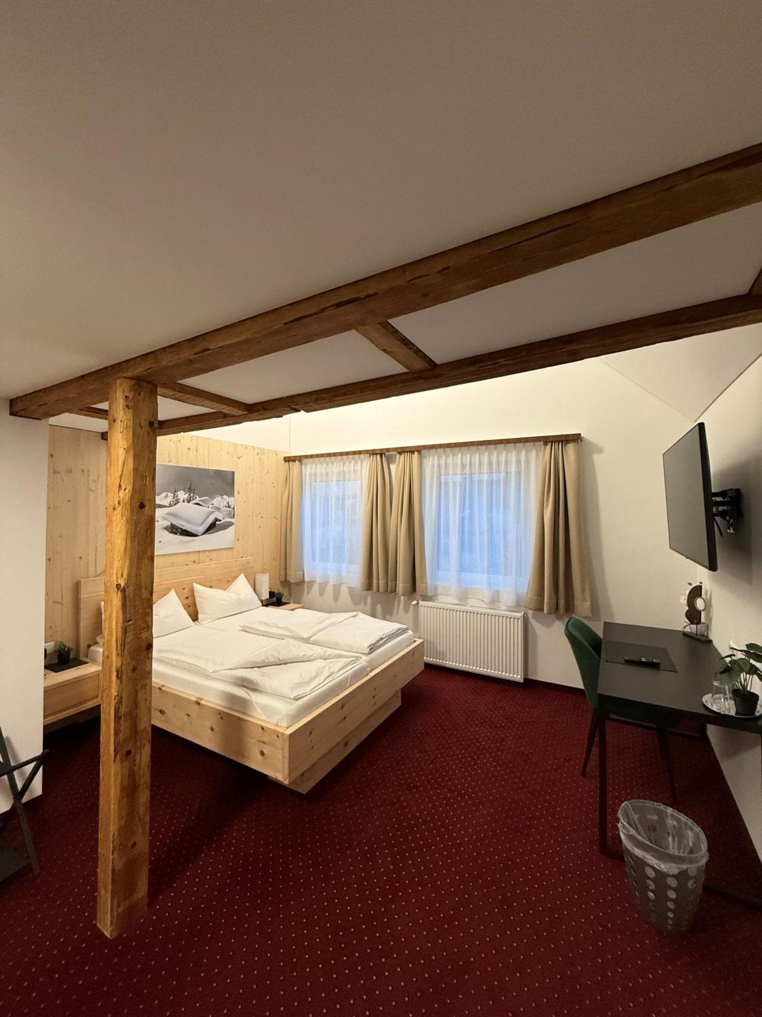Hotel Pension Loewen In Sulz Sulz  Eksteriør bilde